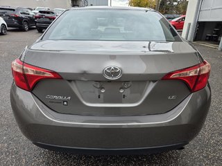2018 Toyota Corolla LE (A/C) in Mont-Laurier, Quebec - 6 - w320h240px