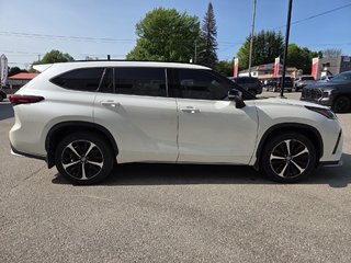 Toyota Highlander XSE (AWD) 2021 à Mont-Laurier, Québec - 4 - w320h240px