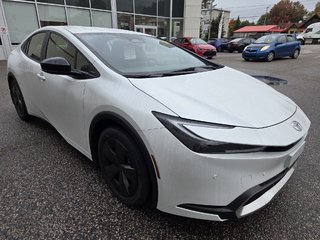 2026 Toyota PRIUS HYBRIDE BRANCHABLE SE in Mont-Laurier, Quebec - 3 - w320h240px