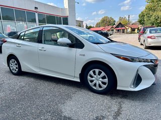 2020 Toyota PRIUS PRIME Upgrade in Mont-Laurier, Quebec - 3 - w320h240px