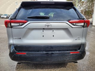 Toyota RAV4 HYBRIDE RECHARGEABLE SE 2025 à Mont-Laurier, Québec - 6 - w320h240px