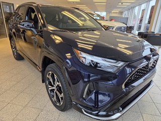 Toyota RAV4 HYBRIDE RECHARGEABLE XSE 2025 à Mont-Laurier, Québec - 3 - w320h240px