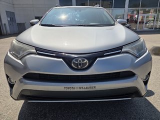 2018 Toyota RAV4 XLE (AWD) in Mont-Laurier, Quebec - 2 - w320h240px