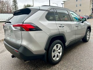 2019 Toyota RAV4 LE (FWD) in Mont-Laurier, Quebec - 5 - w320h240px
