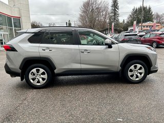 2019 Toyota RAV4 LE (FWD) in Mont-Laurier, Quebec - 4 - w320h240px