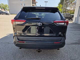 Toyota RAV4 LE (AWD) 2021 à Mont-Laurier, Québec - 6 - w320h240px