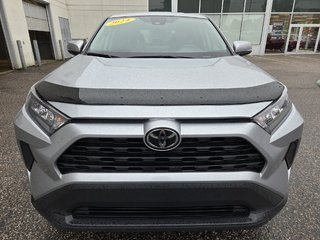 2024 Toyota RAV4 LE (AWD) in Mont-Laurier, Quebec - 2 - w320h240px