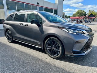 2021 Toyota Sienna XSE in Mont-Laurier, Quebec - 3 - w320h240px