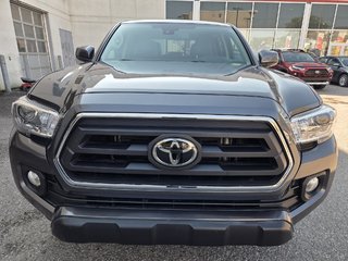 Toyota Tacoma Double Cab SR5 4x4 2021 à Mont-Laurier, Québec - 2 - w320h240px