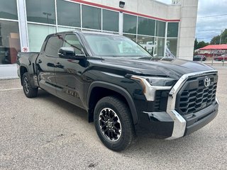 Toyota Tundra SR5 2024 à Mont-Laurier, Québec - 3 - w320h240px