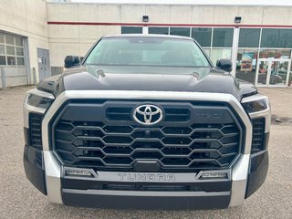 Toyota Tundra Limited 2024 à Mont-Laurier, Québec - 2 - w320h240px