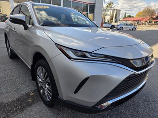 2024 Toyota Venza XLE AWD 2024 in Mont-Laurier, Quebec - 3 - w320h240px