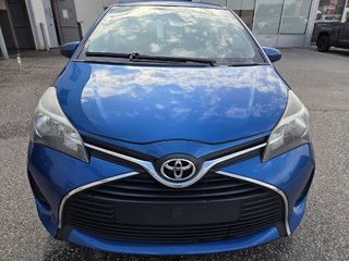 Toyota Yaris Le Hatchback (A/C) 2015 à Mont-Laurier, Québec - 2 - w320h240px