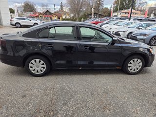 2017 Volkswagen Jetta Sedan Trendline in Mont-Laurier, Quebec - 4 - w320h240px