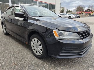 2017 Volkswagen Jetta Sedan Trendline in Mont-Laurier, Quebec - 3 - w320h240px