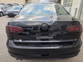 2017 Volkswagen Jetta Sedan Trendline in Mont-Laurier, Quebec - 6 - w320h240px