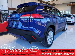 2022 Toyota COROLLA CROSS LE AWD in Matane, Quebec - 4 - w320h240px
