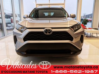 Toyota RAV4 LE AWD 2021 à Matane, Québec - 2 - w320h240px