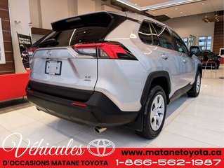Toyota RAV4 LE AWD 2021 à Matane, Québec - 4 - w320h240px
