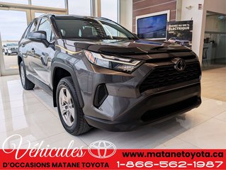 Toyota RAV4 XLE AWD 2022 à Matane, Québec - 3 - w320h240px