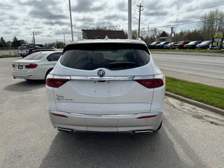 Buick Enclave Premium AWD  2023 à Sturgeon Falls, Ontario - 4 - w320h240px