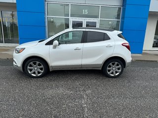 Buick Encore  2017 à Sturgeon Falls, Ontario - 2 - w320h240px