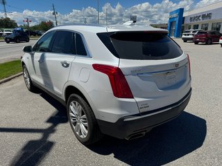 2017 Cadillac XT5Premium Luxury in Sturgeon Falls, Ontario - 3 - w320h240px