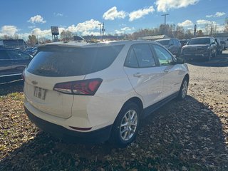 Chevrolet Equinox LS 1.5T FWD  2024 à Sturgeon Falls, Ontario - 4 - w320h240px