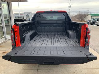 2025 Chevrolet Silverado EV in Sturgeon Falls, Ontario - 5 - w320h240px