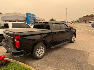 2021 Chevrolet Silverado Short BOX Crew CAB 1500 4WD in Sturgeon Falls, Ontario - 4 - w320h240px