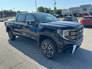 2026 GMC Sierra 1500 AT4 Crew Cab 4WD in Sturgeon Falls, Ontario - 6 - w320h240px