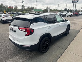 GMC Terrain SLE AWD  2024 à Sturgeon Falls, Ontario - 5 - w320h240px