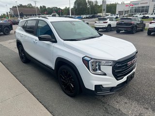 GMC Terrain SLE AWD  2024 à Sturgeon Falls, Ontario - 6 - w320h240px