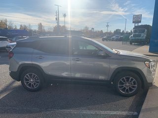 GMC Terrain  2024 à Sturgeon Falls, Ontario - 6 - w320h240px