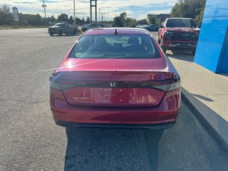 Honda ACCORDBase  2023 à Sturgeon Falls, Ontario - 4 - w320h240px