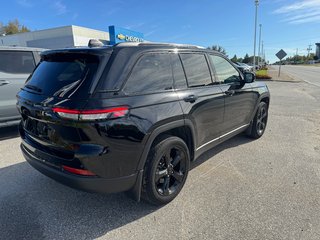 2023 Jeep Grand CherokeeAltitude in Sturgeon Falls, Ontario - 4 - w320h240px