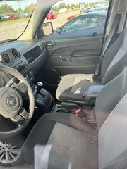 2016 Jeep PATRIOT SPORT in Sturgeon Falls, Ontario - 5 - w320h240px