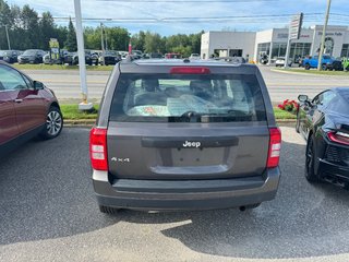 2016 Jeep PATRIOT SPORT in Sturgeon Falls, Ontario - 3 - w320h240px