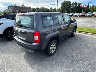 Jeep Patriot Sport  2016 à Sturgeon Falls, Ontario - 4 - w320h240px