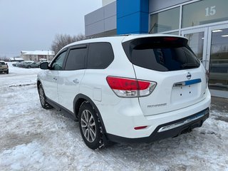 Nissan Pathfinder SL  2014 à Sturgeon Falls, Ontario - 3 - w320h240px
