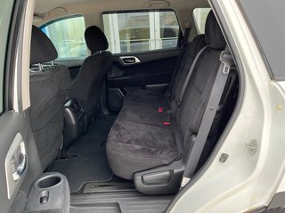 Nissan Pathfinder SL  2014 à Sturgeon Falls, Ontario - 6 - w320h240px