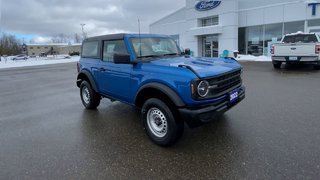 2022 Ford Bronco Base in Alliston, Ontario - 2 - w320h240px