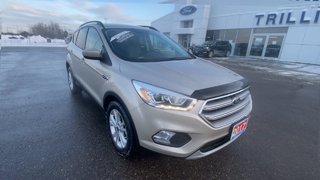 2017 Ford Escape SE in Alliston, Ontario - 2 - w320h240px