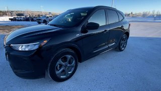2024 Ford Escape ST-Line in Alliston, Ontario - 4 - w320h240px