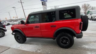 2022 Ford Bronco in Alliston, Ontario - 6 - w320h240px