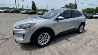 2020 Ford Escape SE in Alliston, Ontario - 4 - w320h240px