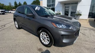 2022 Ford Escape SE in Alliston, Ontario - 2 - w320h240px
