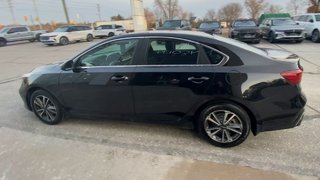 Kia Forte  2022 à Alliston, Ontario - 6 - w320h240px