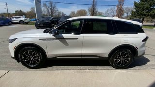 2025 Lincoln NAUTILUS PREMIERE in Alliston, Ontario - 5 - w320h240px