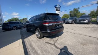 2023 Lincoln Navigator L Reserve in Alliston, Ontario - 6 - w320h240px